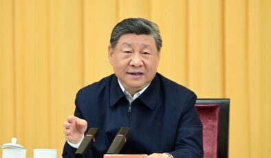 Çin Devlet Başkanı Şi Cinping 7 Yıl Aradan Sonra Kuzey Kore’de: İlk Yurt Dışı Ziyareti Pyongyang’a Gerçekleşti